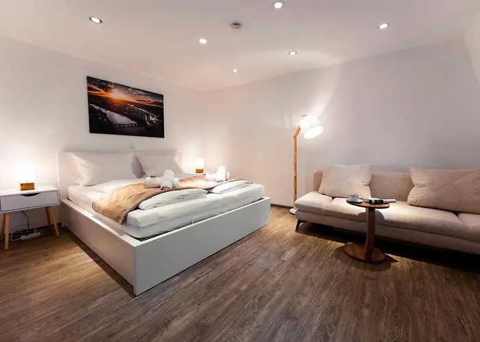 Moderne Stadtwohnung An Der Fussgaengerzone, Smart Tv, Kingsize-bett, Couch, Kueche Passavia